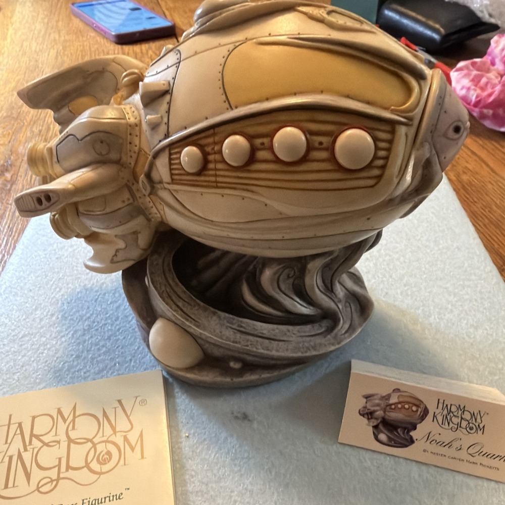 harmony kingdom collectibles figurines